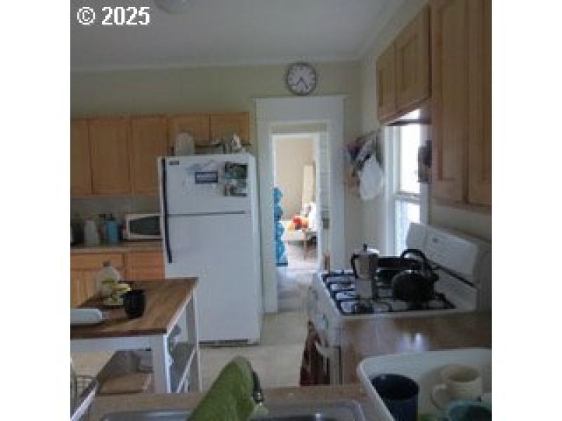 Upstairs Unit