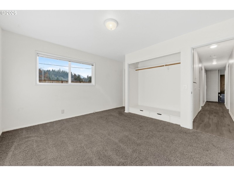 Bedroom, Owner's Suite