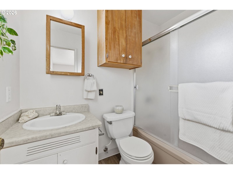 Owner's Suite Bathroom