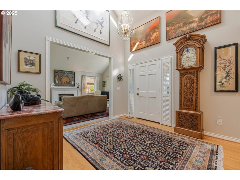 Entrance/Foyer