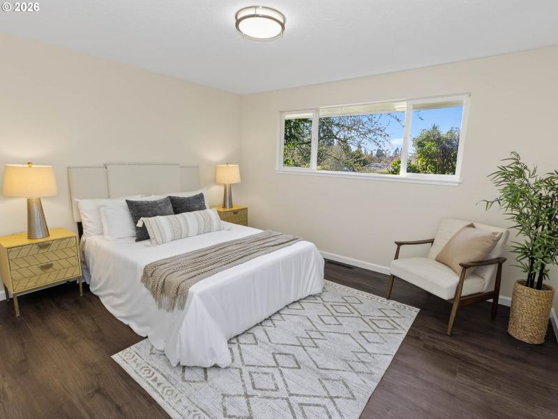 Bedroom, Owner's Suite