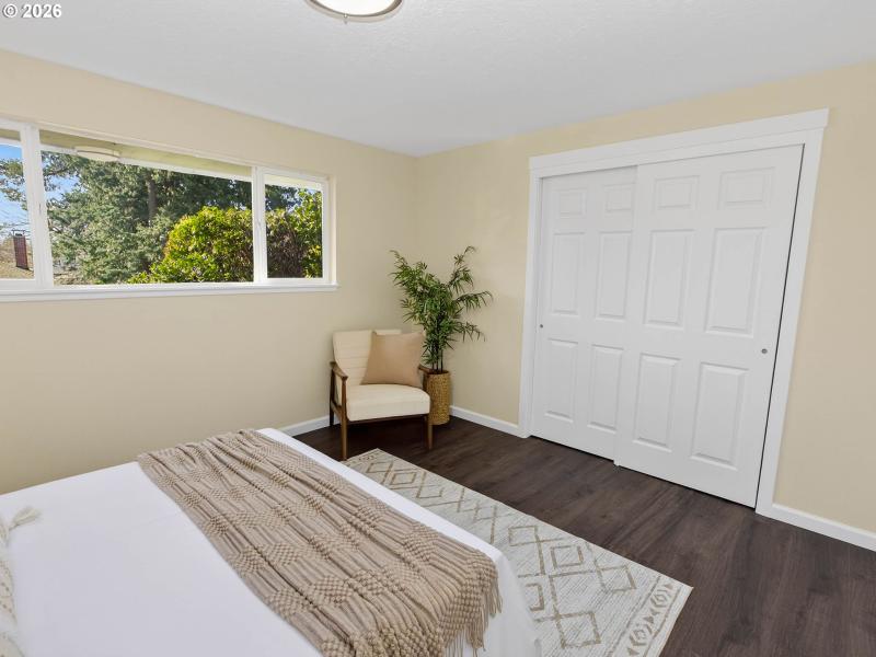 Bedroom, Owner's Suite