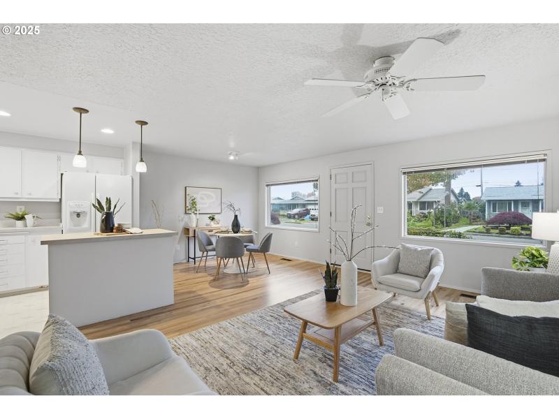 Living Room/Dining Room