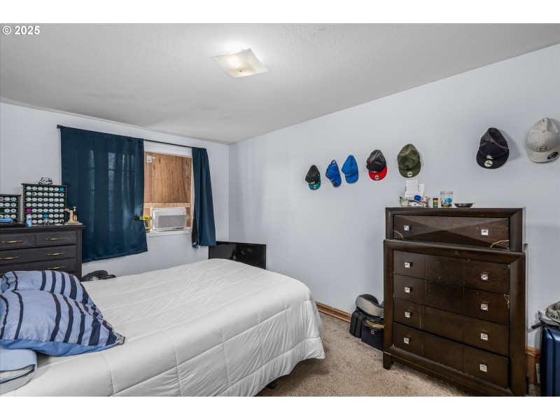 Bedroom, Owner's Suite