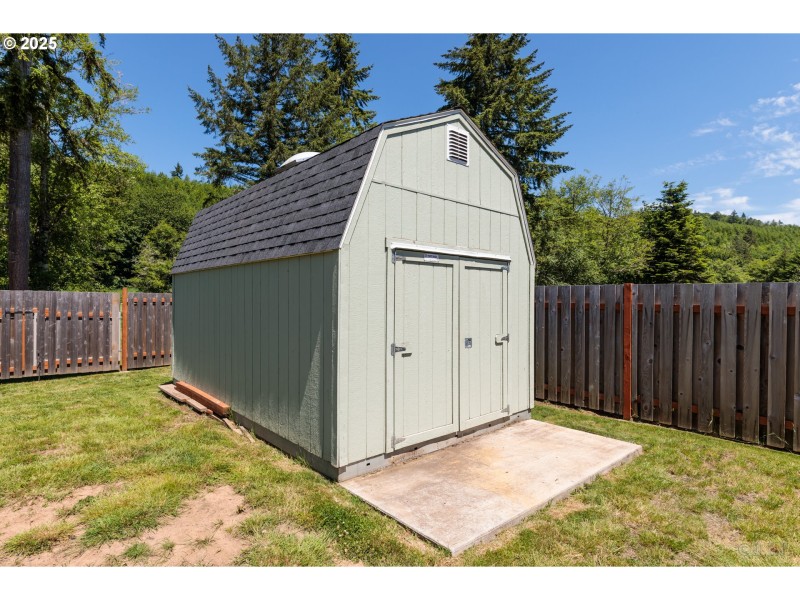 Shed