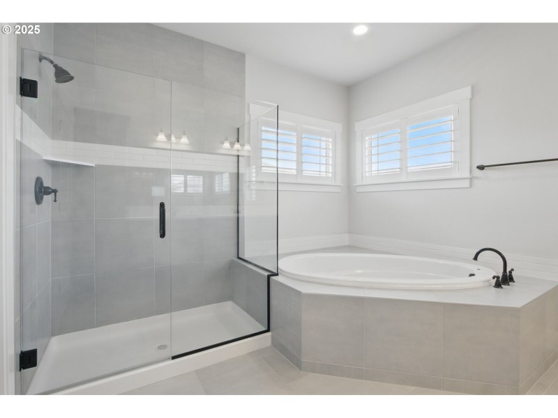 Bathroom, Attached