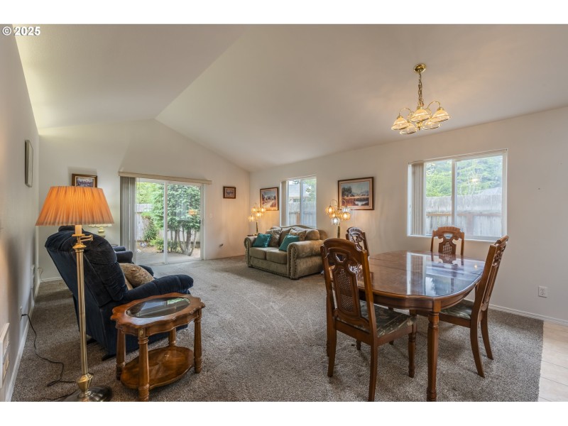 Living Room/Dining Room