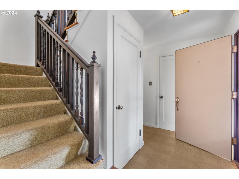 Entrance/Foyer