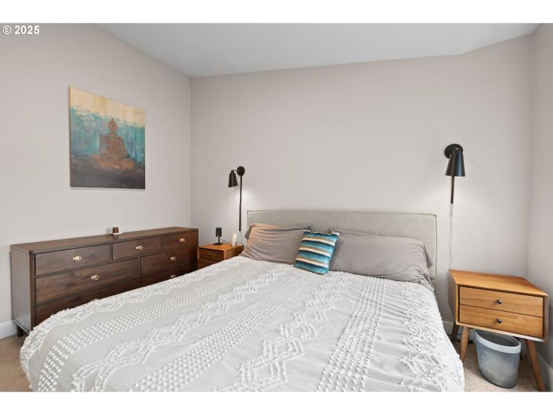 Bedroom, Primary