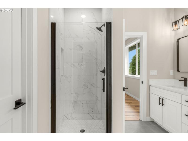 Owner's Suite Bathroom