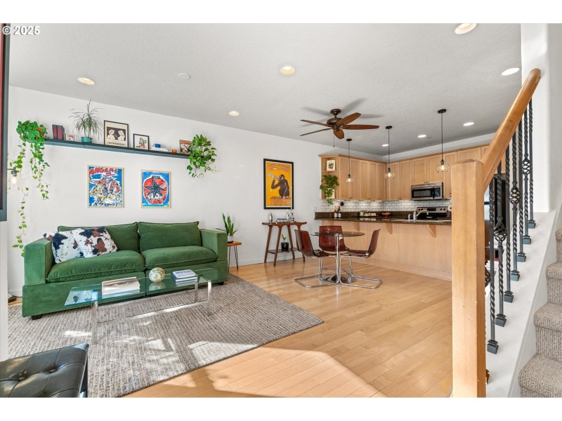 Living Room/Dining Room