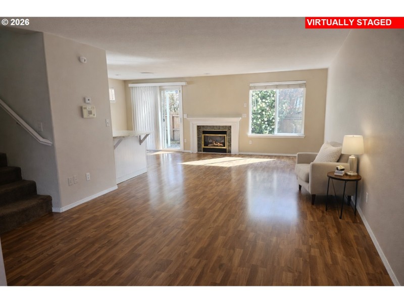 Living Room/Dining Room