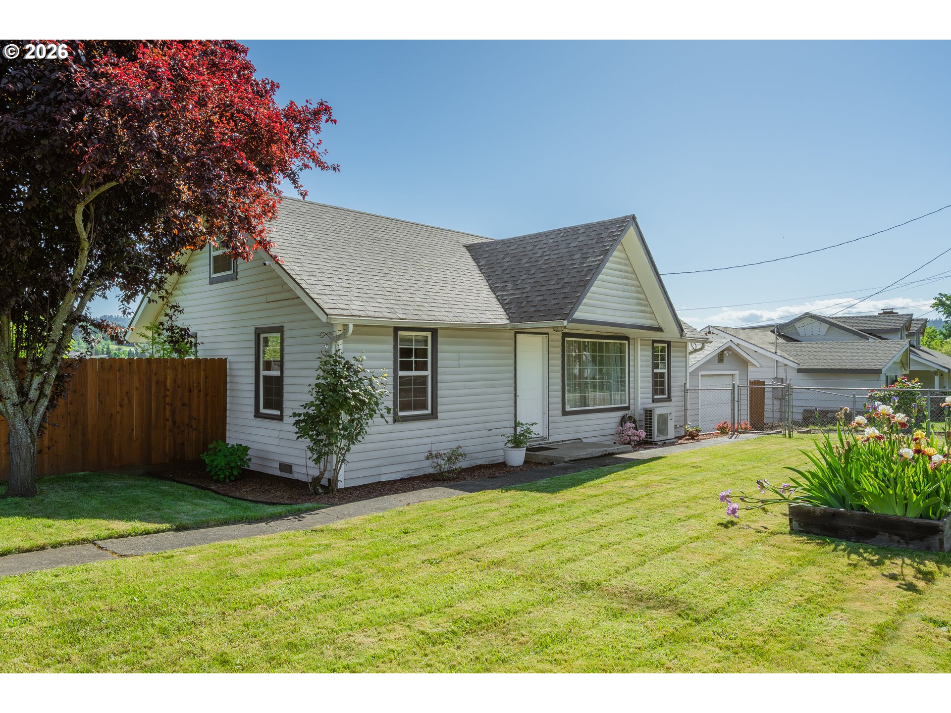 2205 LANDERS AVE, Roseburg, OR 97471