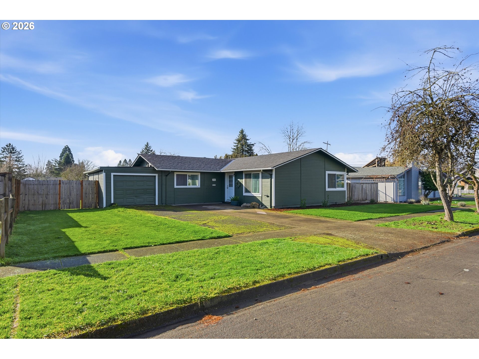 704 PINEHURST DR, Newberg, OR 97132