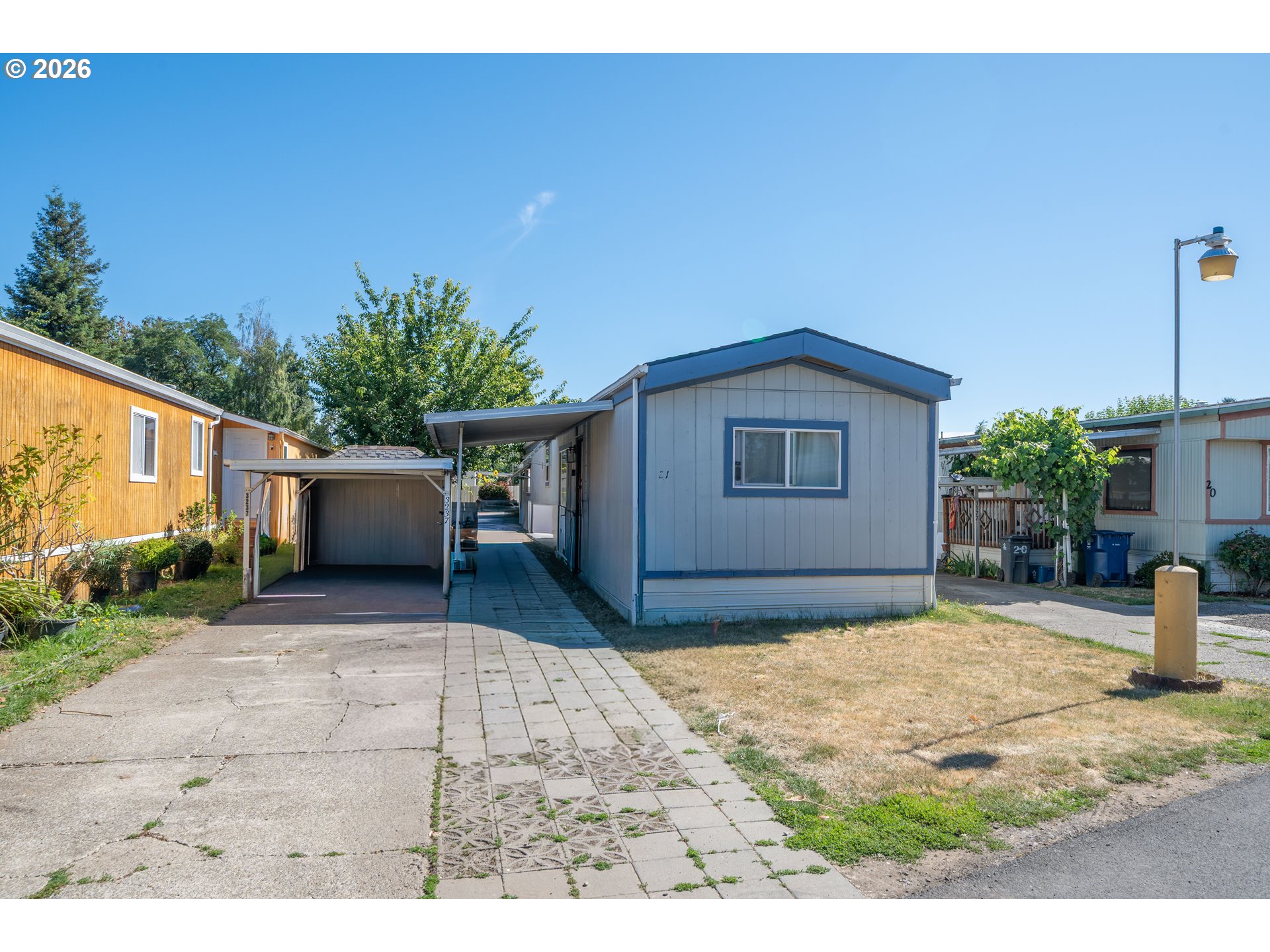 3237 ELM ST, Hubbard, OR 97032