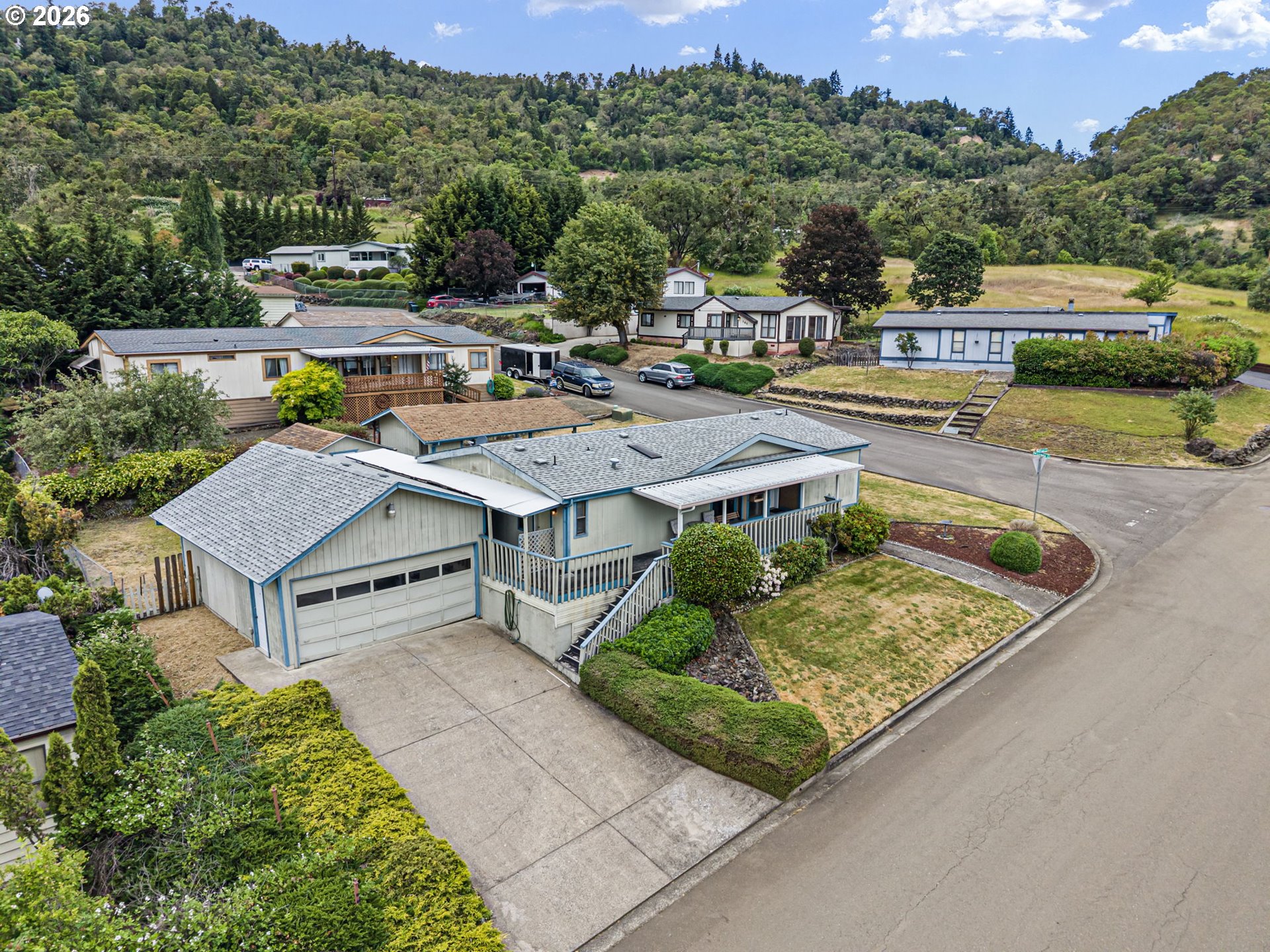 3626 BROAD ST, Roseburg, OR 97471