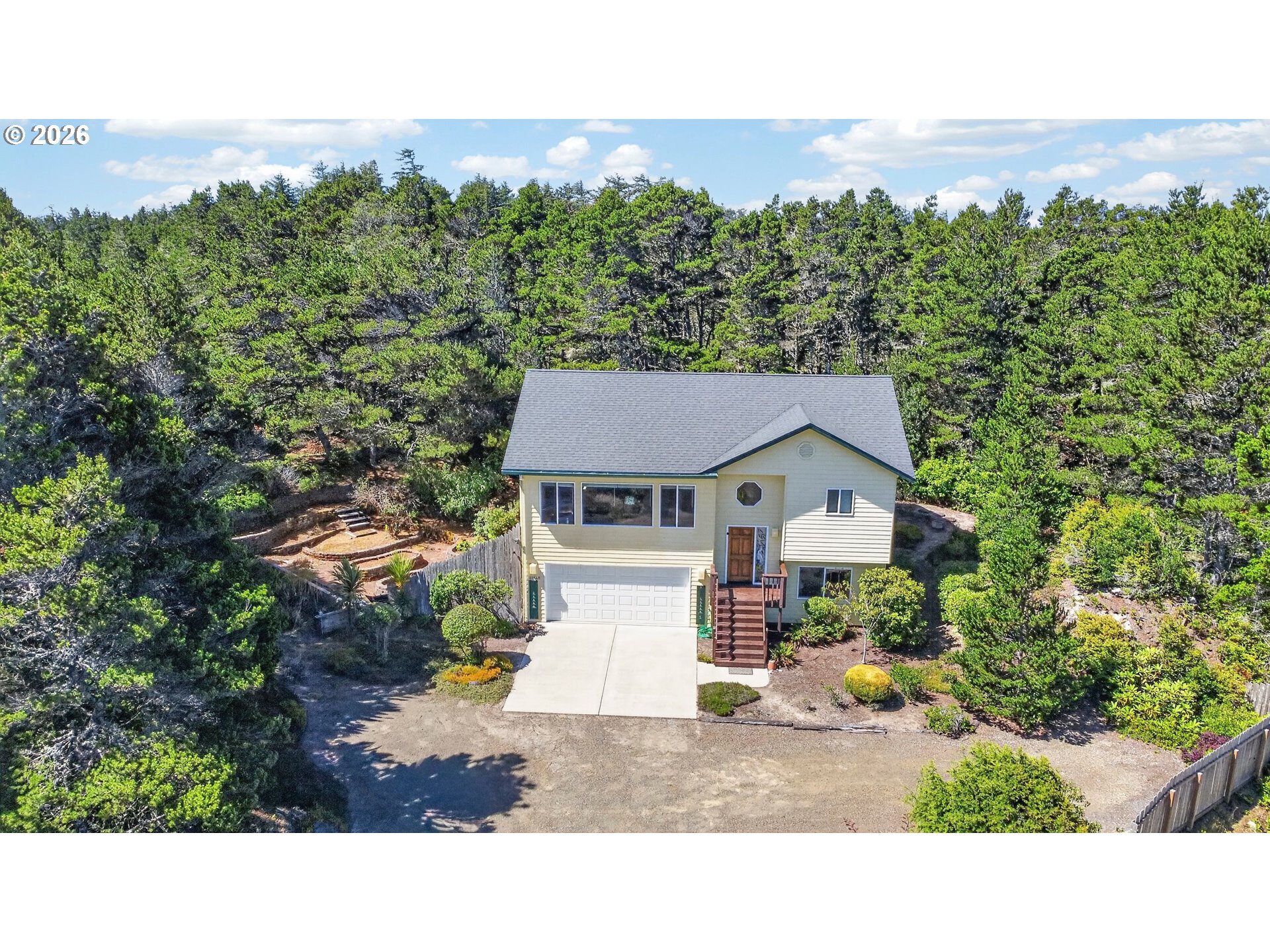 88548 NAUTILUS CT, Florence, OR 97439