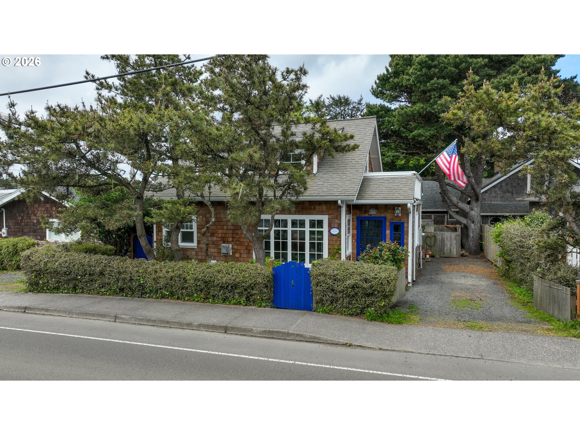 432 HEMLOCK ST, CannonBeach, OR 97110