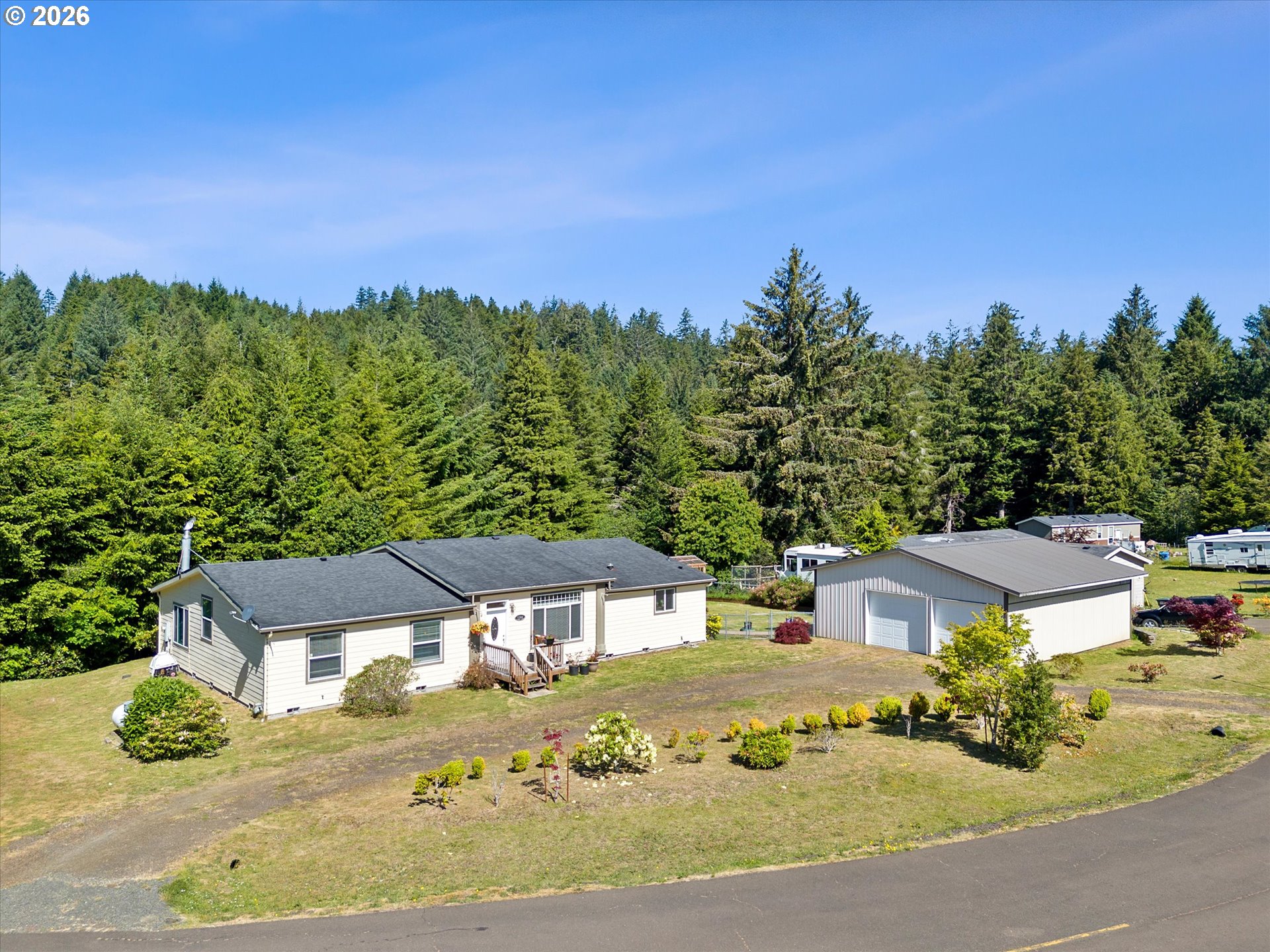 1380 VIRGINIA PL, Waldport, OR 97394