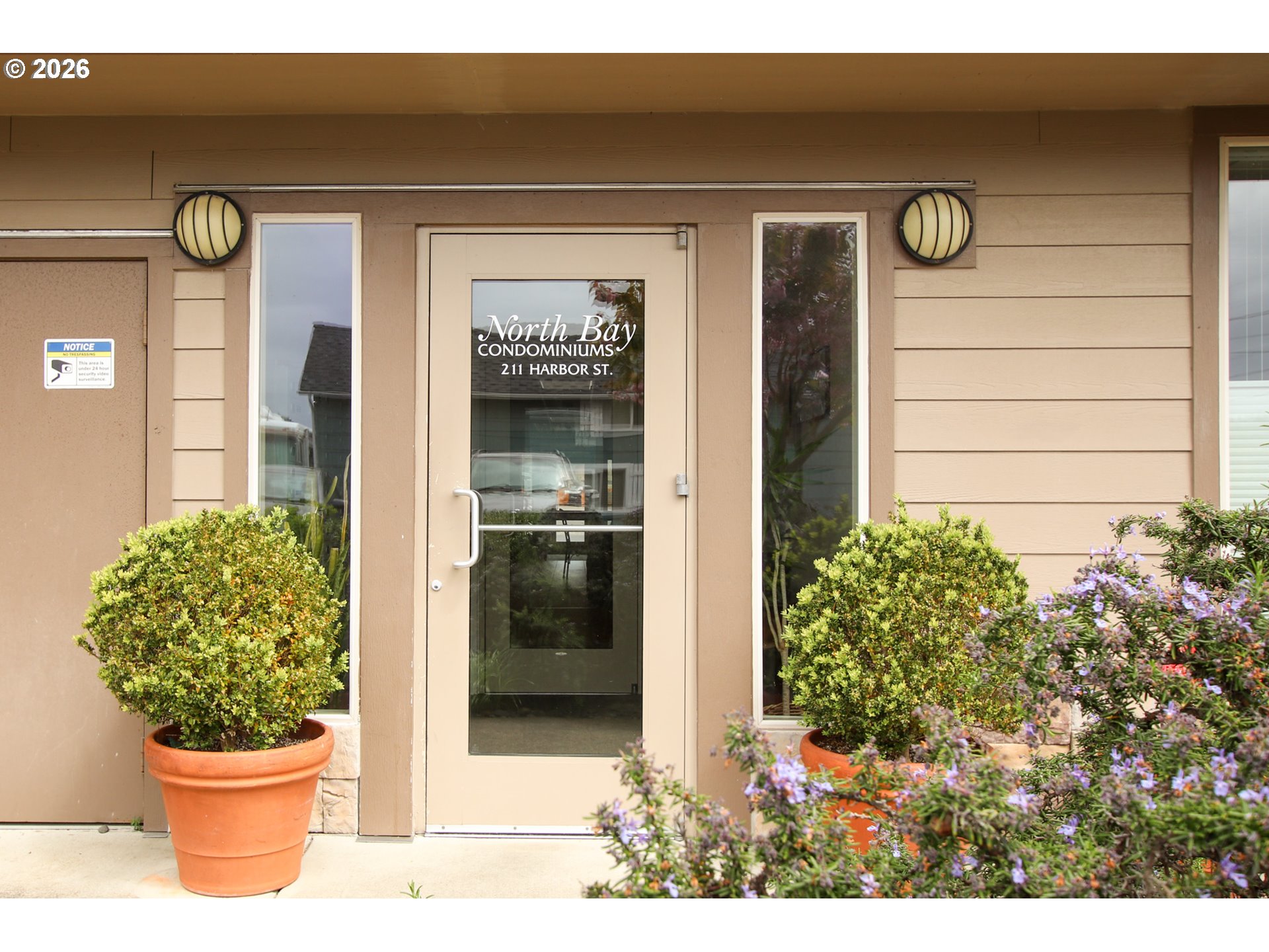 211 HARBOR ST, Florence, OR 97439