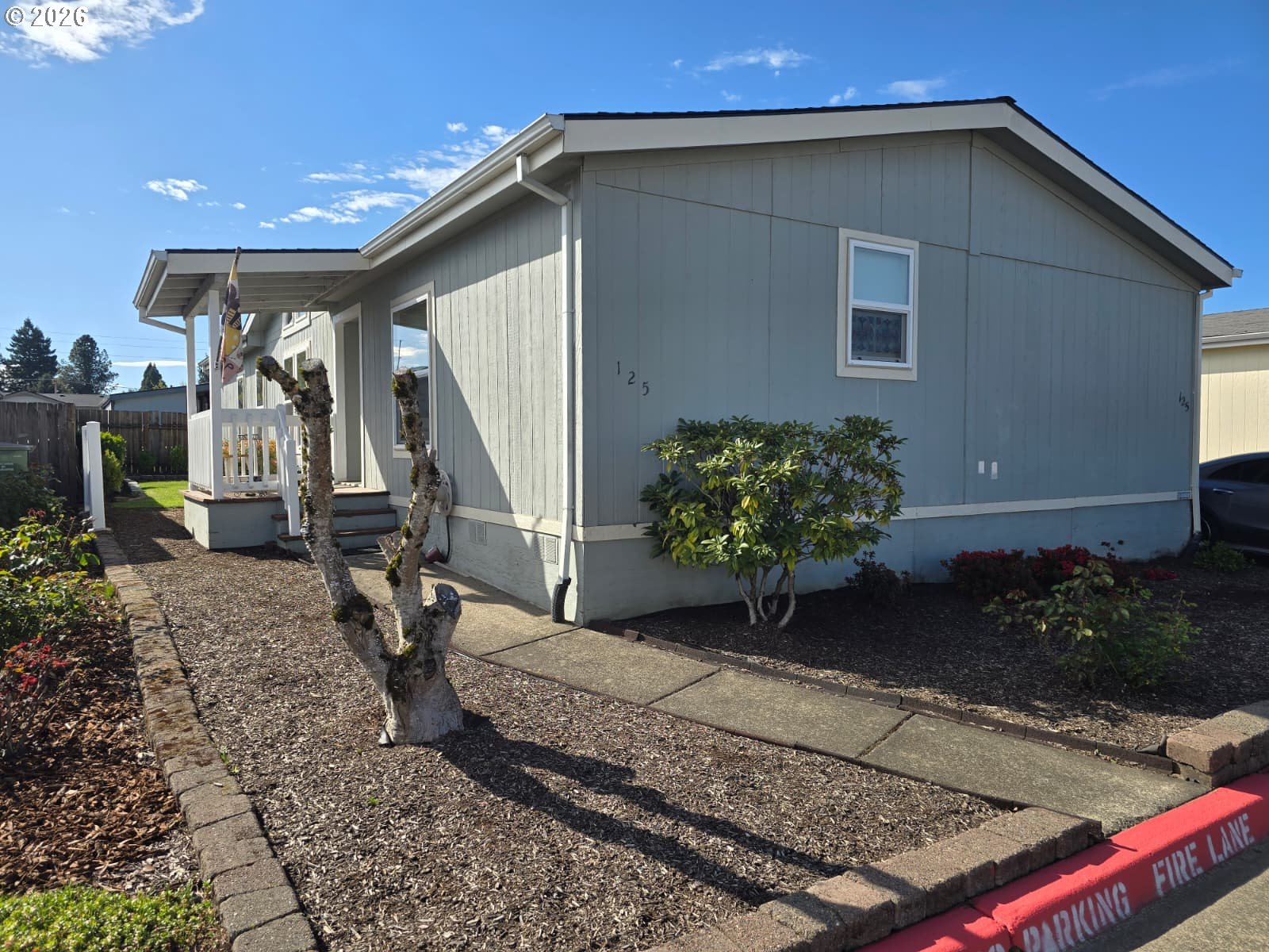 1000 MCKERN CT, Newberg, OR 97132