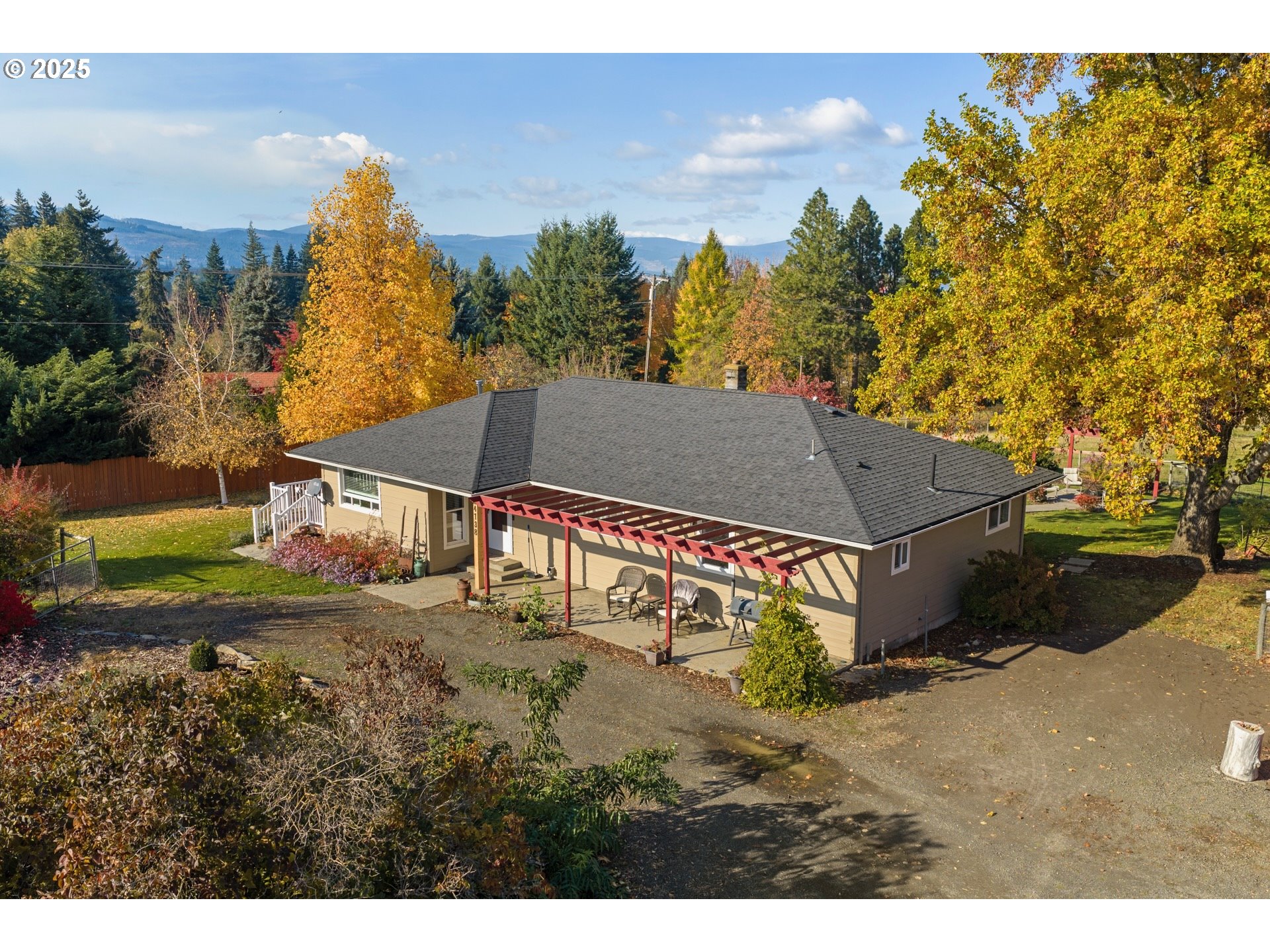 4738 LONDON DR, MtHoodPrkdl, OR 97041