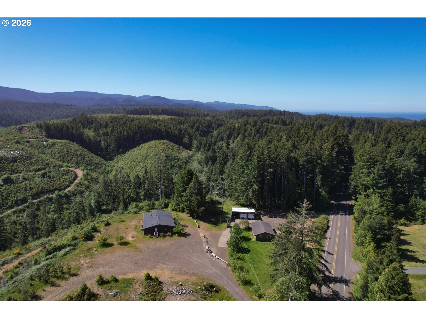 135 WAKONDA BEACH RD, Waldport, OR 97394