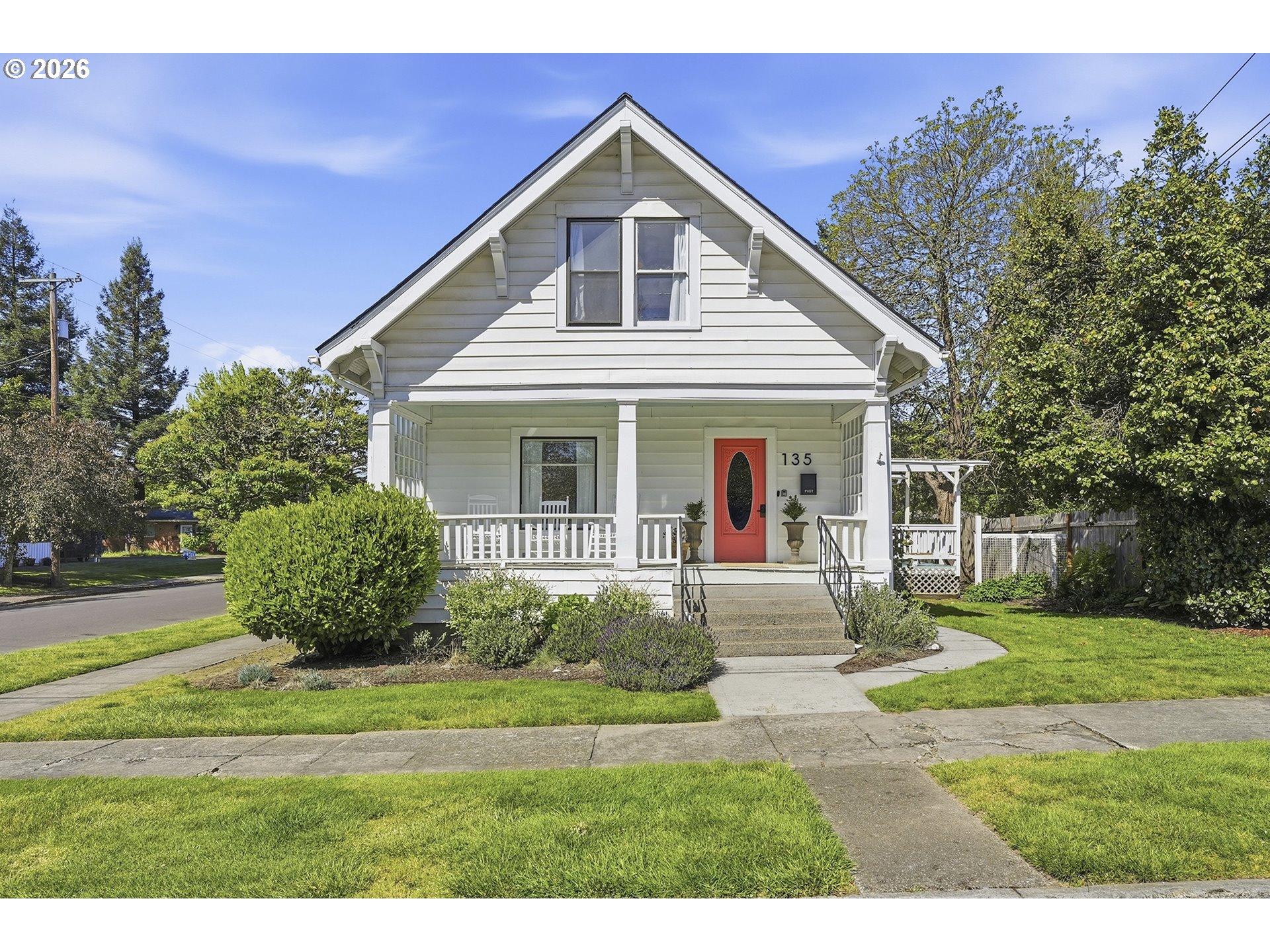 135 EVANS ST, McMinnville, OR 97128