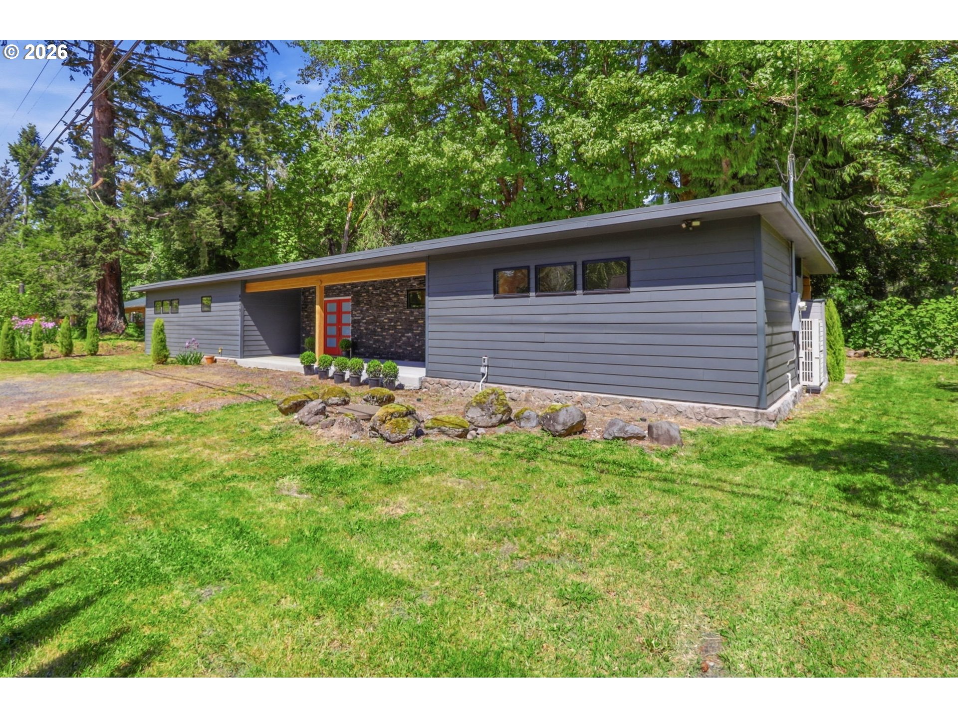 64701 BRIGHTWOOD LOOP RD, Brightwood, OR 97011
