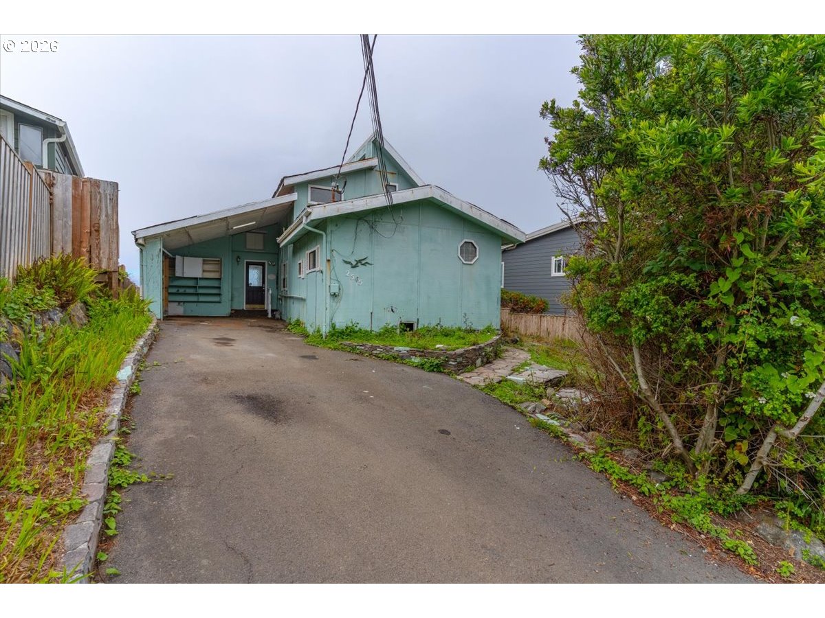 2545 ANCHOR AVE, LincolnCity, OR 97367