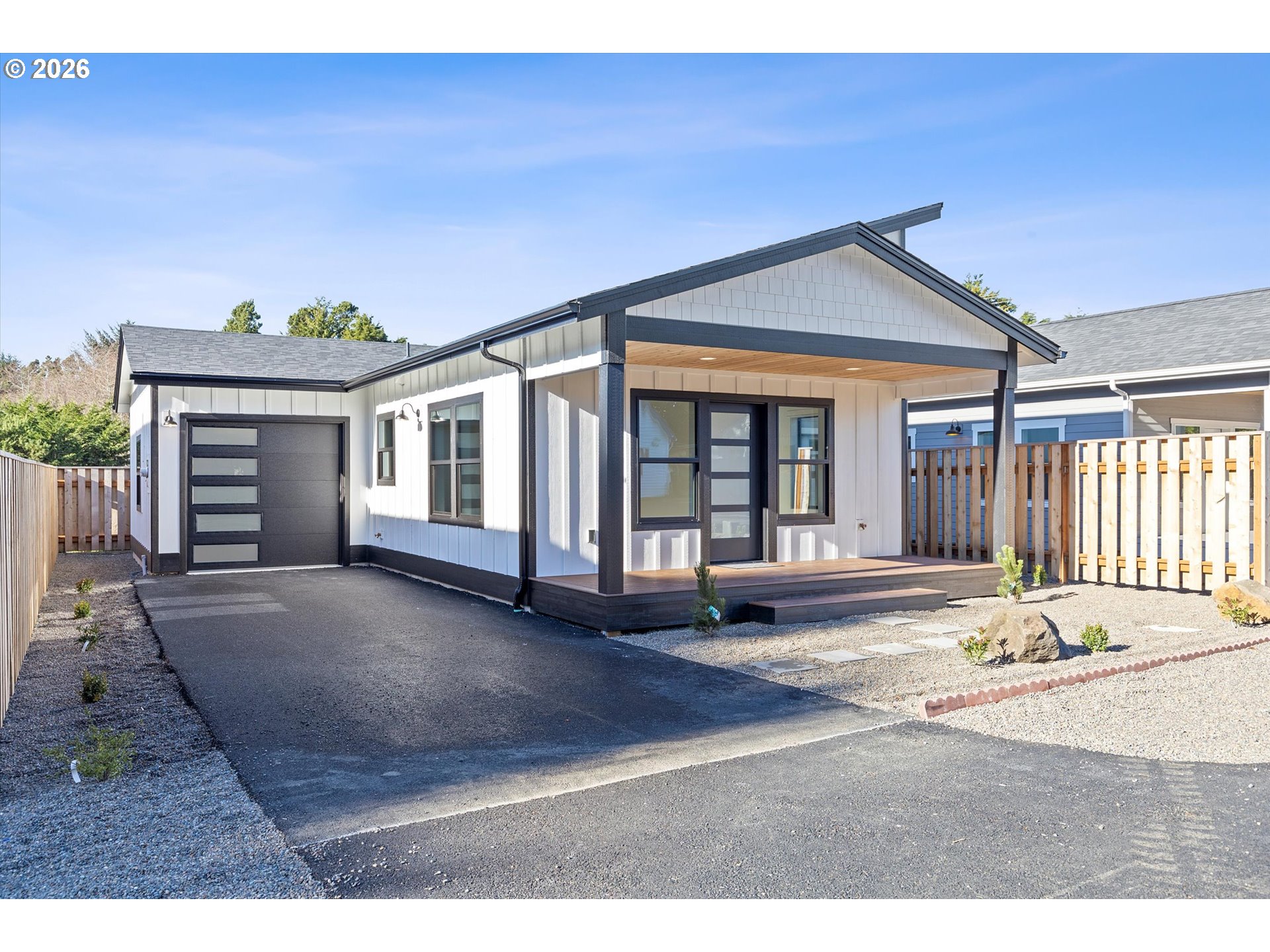 327 OAR AVE, LincolnCity, OR 97367