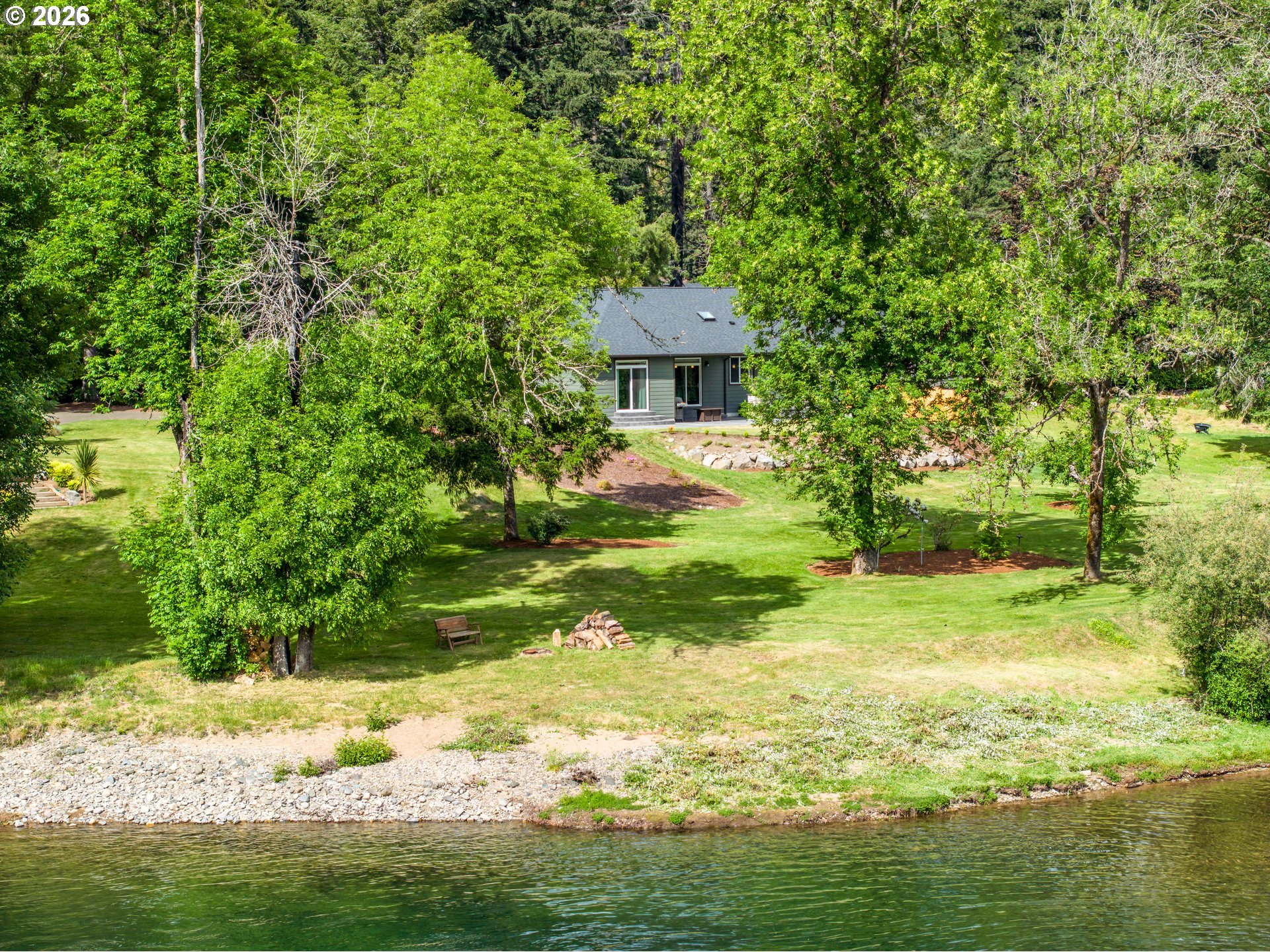 45542 GATE CREEK RD, Vida, OR 97488