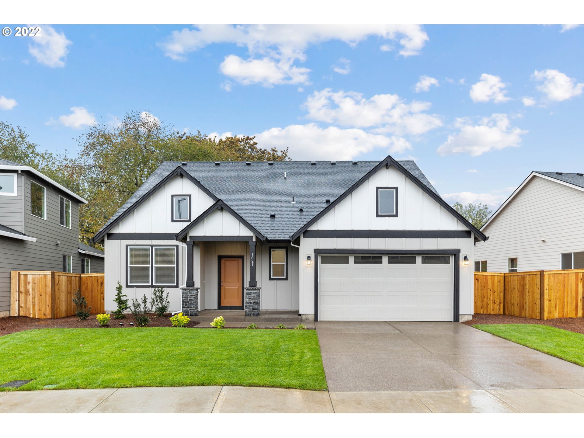 1350 32nd AVE, Cornelius, OR 97113