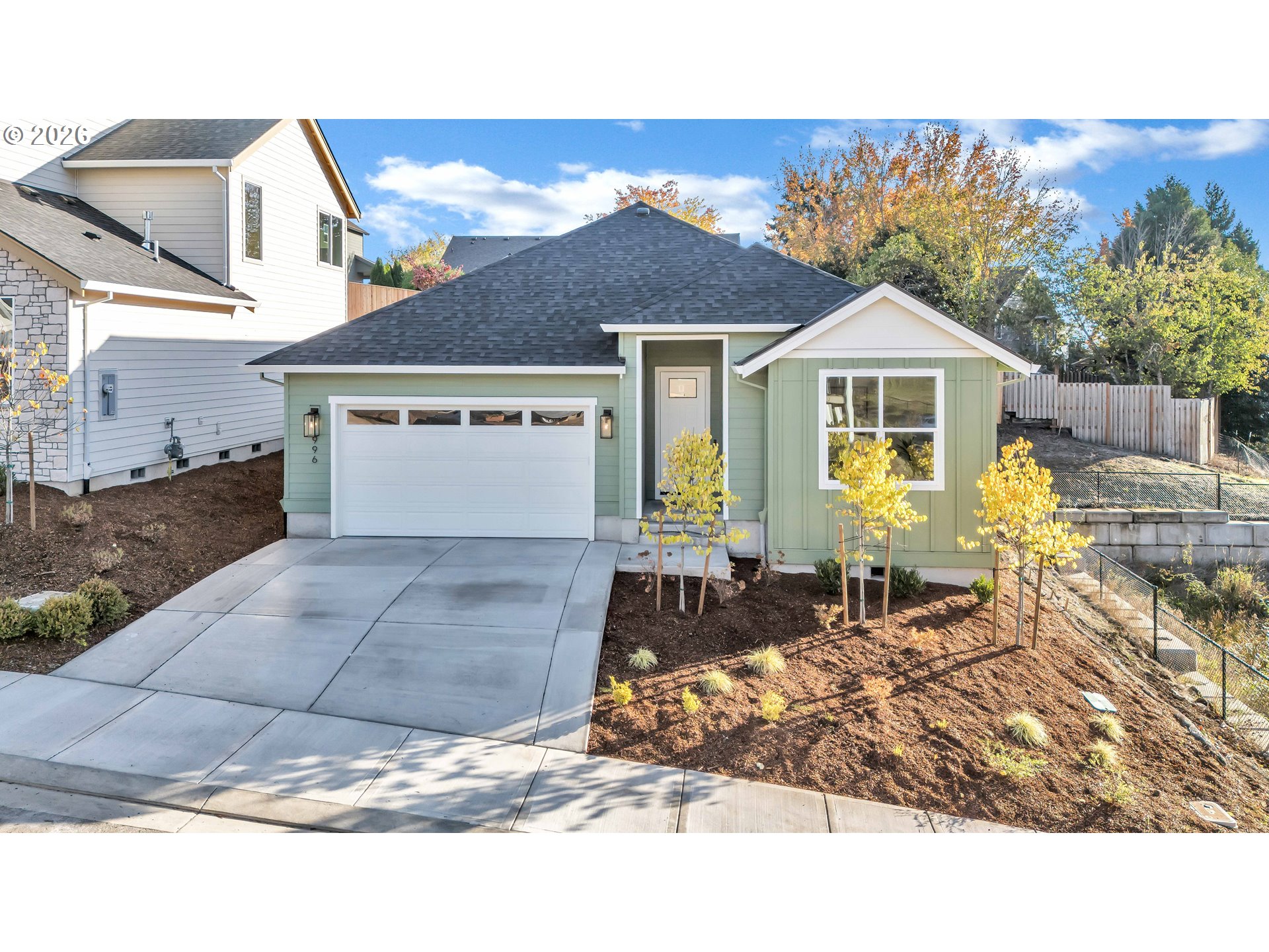 996 RORK CT, Newberg, OR 97132