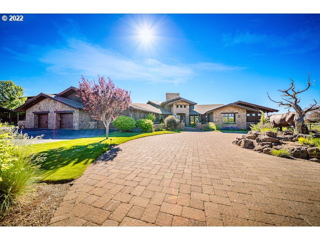 8055 POWELL BUTTE HWY, PowellButte, OR 97753