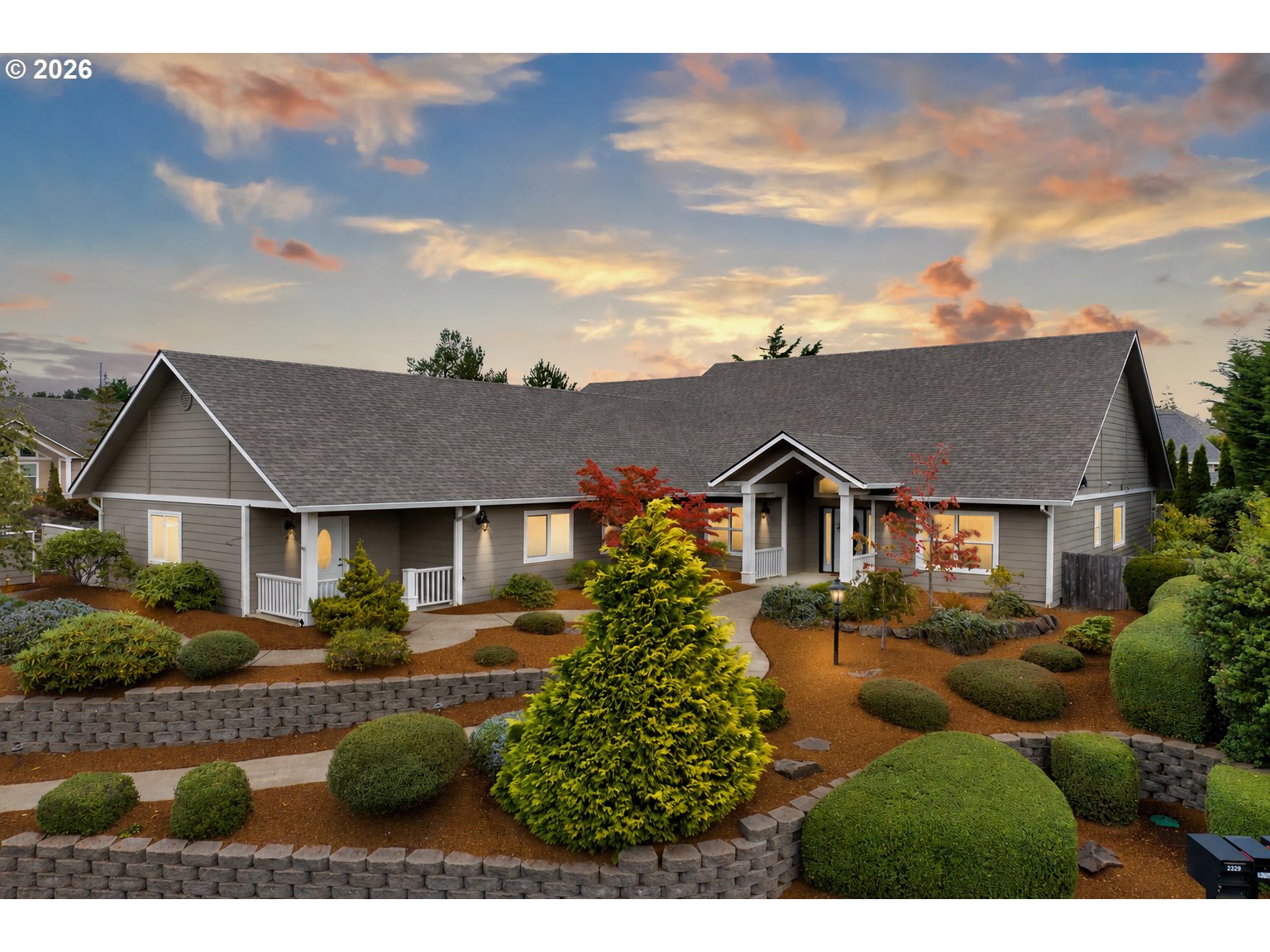 2332 ROSEMARY CT, Florence, OR 97439