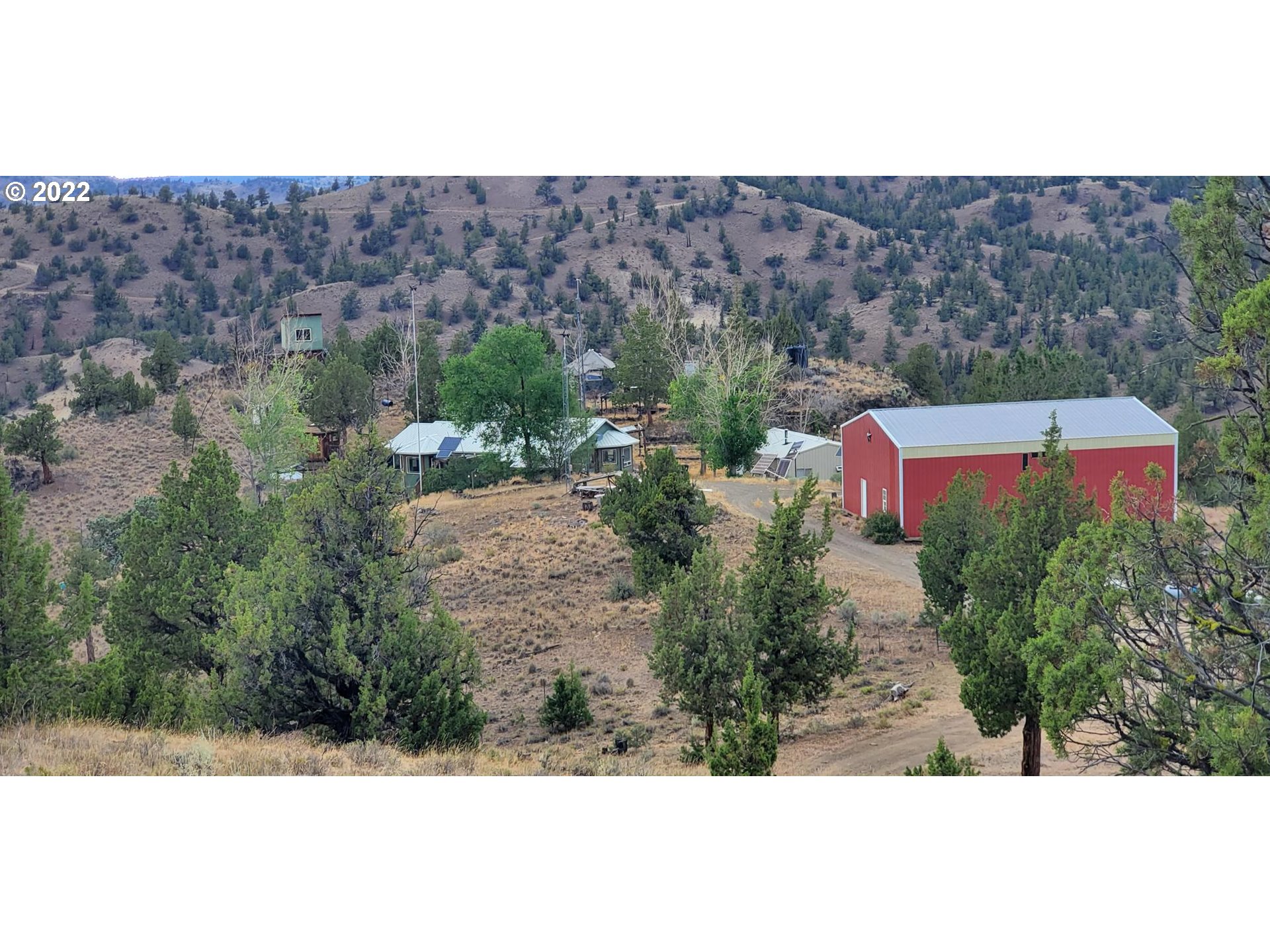 18990 DOUBTFUL DIRT RD, Prineville, OR 97754