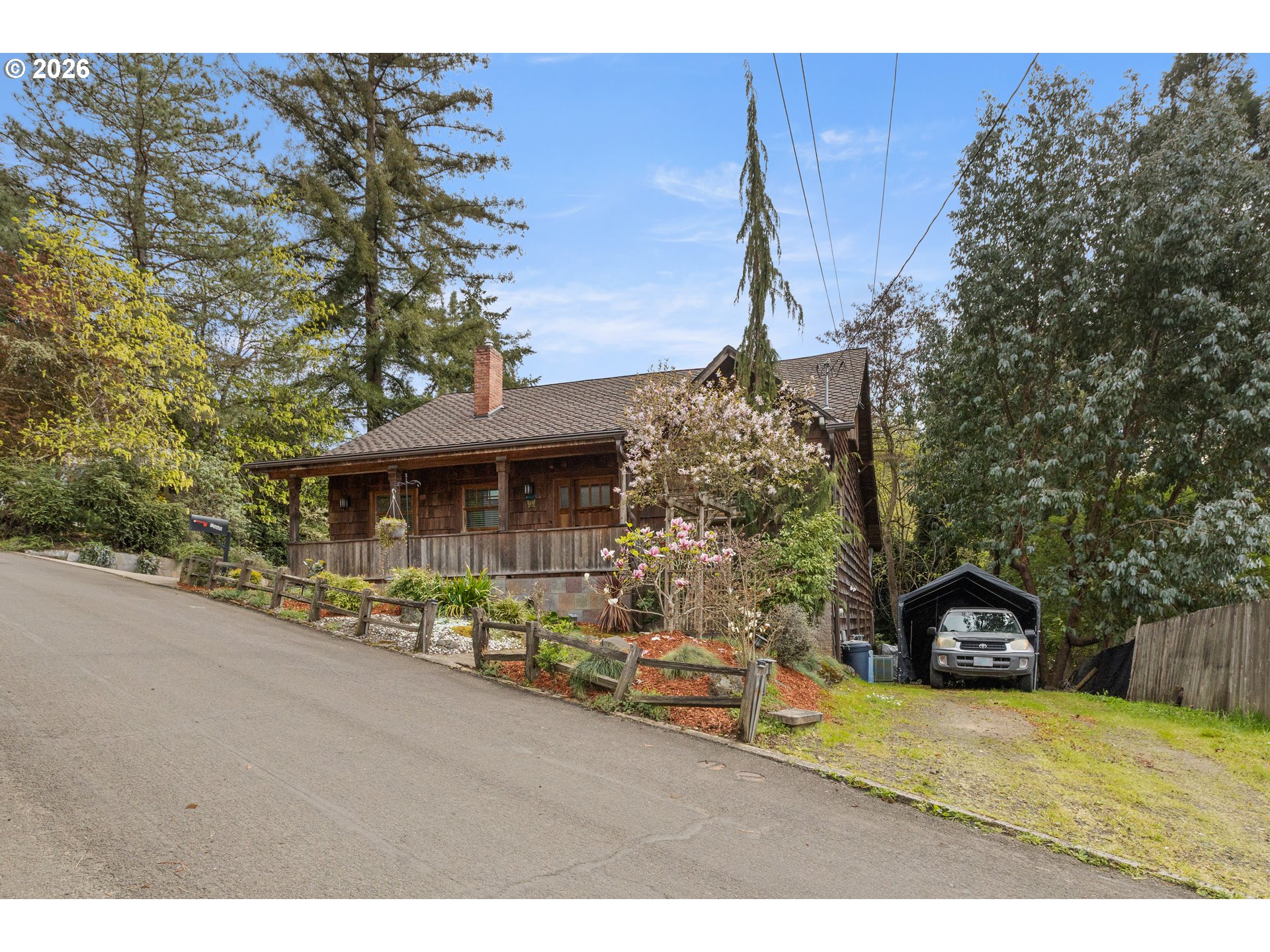1365 OVERLOOK AVE, Roseburg, OR 97470