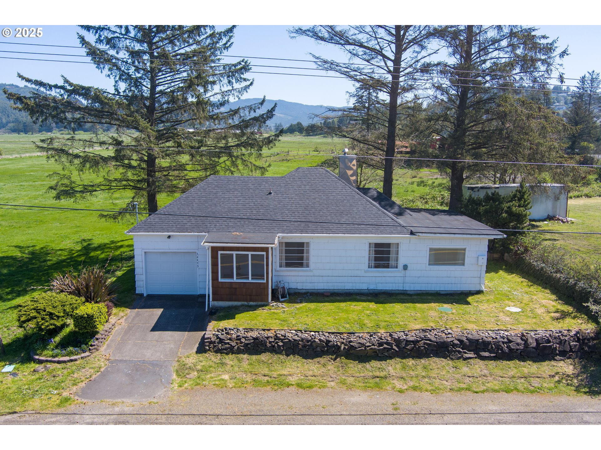 34475 BROOTEN RD, PacificCity, OR 97135