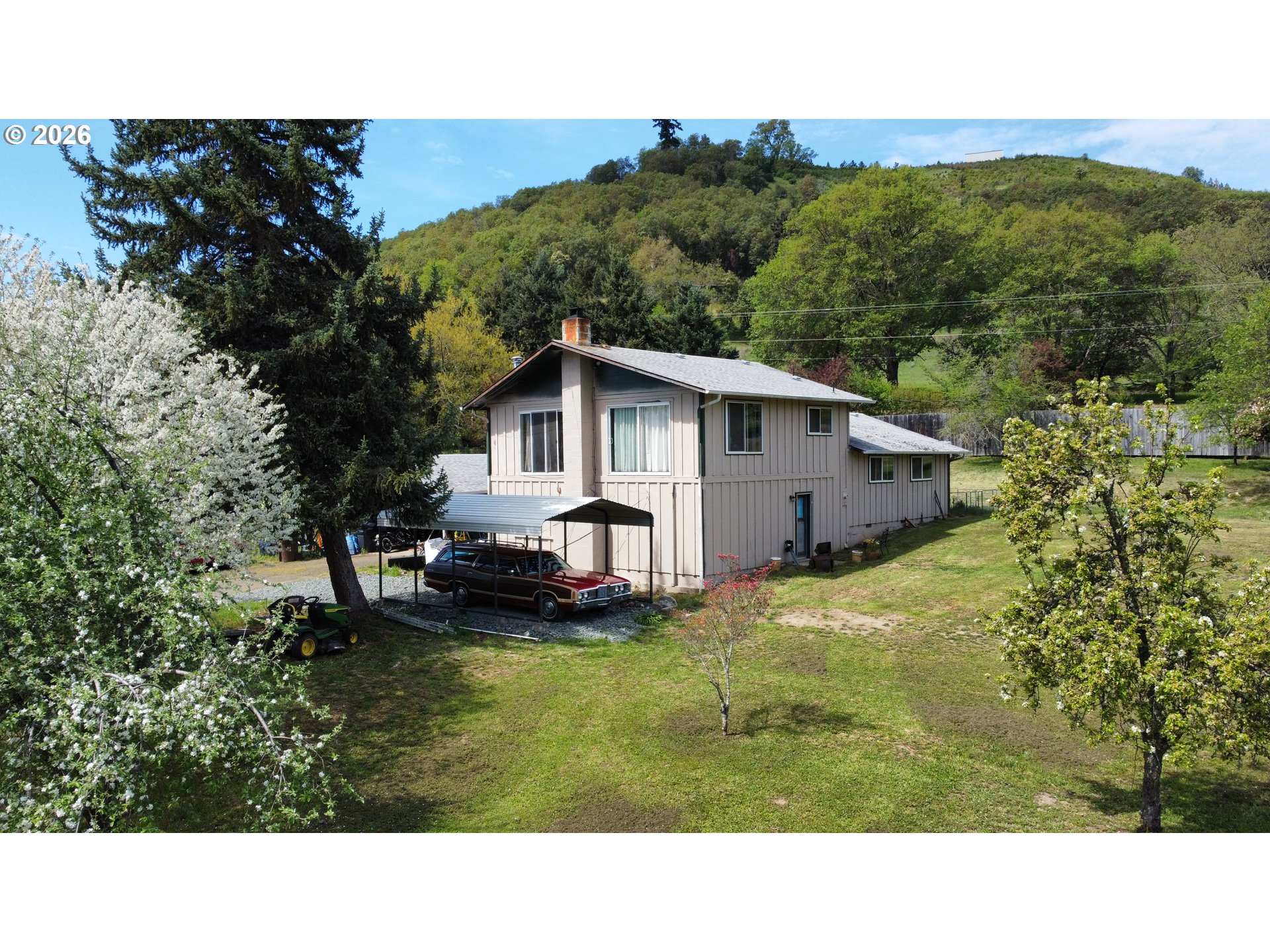 176 HOMESTEAD DR, MyrtleCreek, OR 97457
