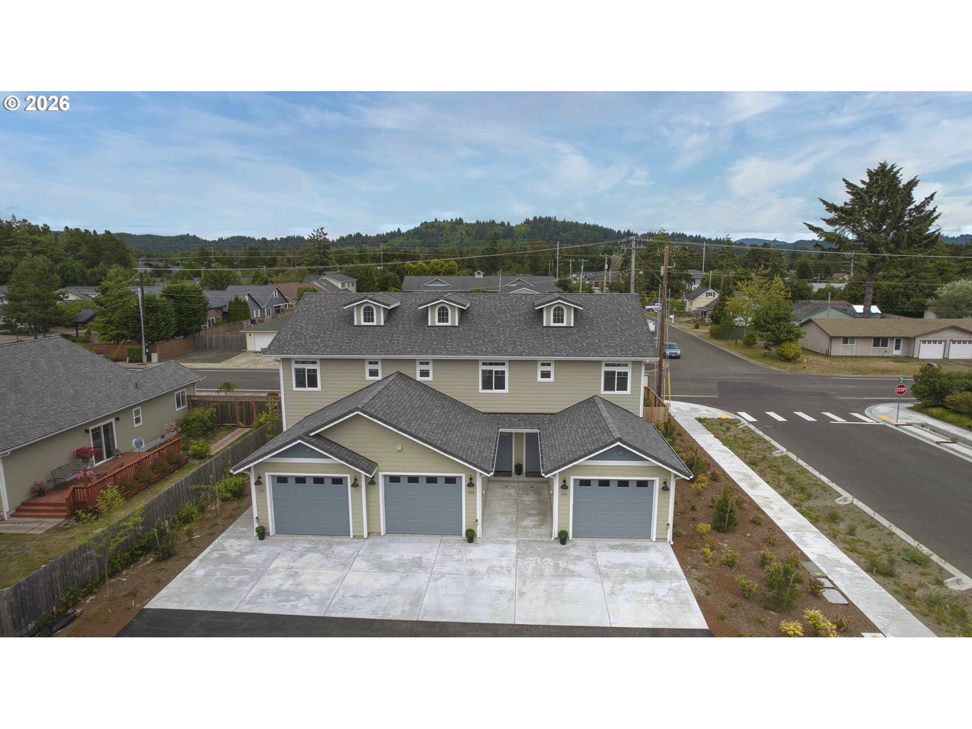 1595 37th ST, Florence, OR 97439