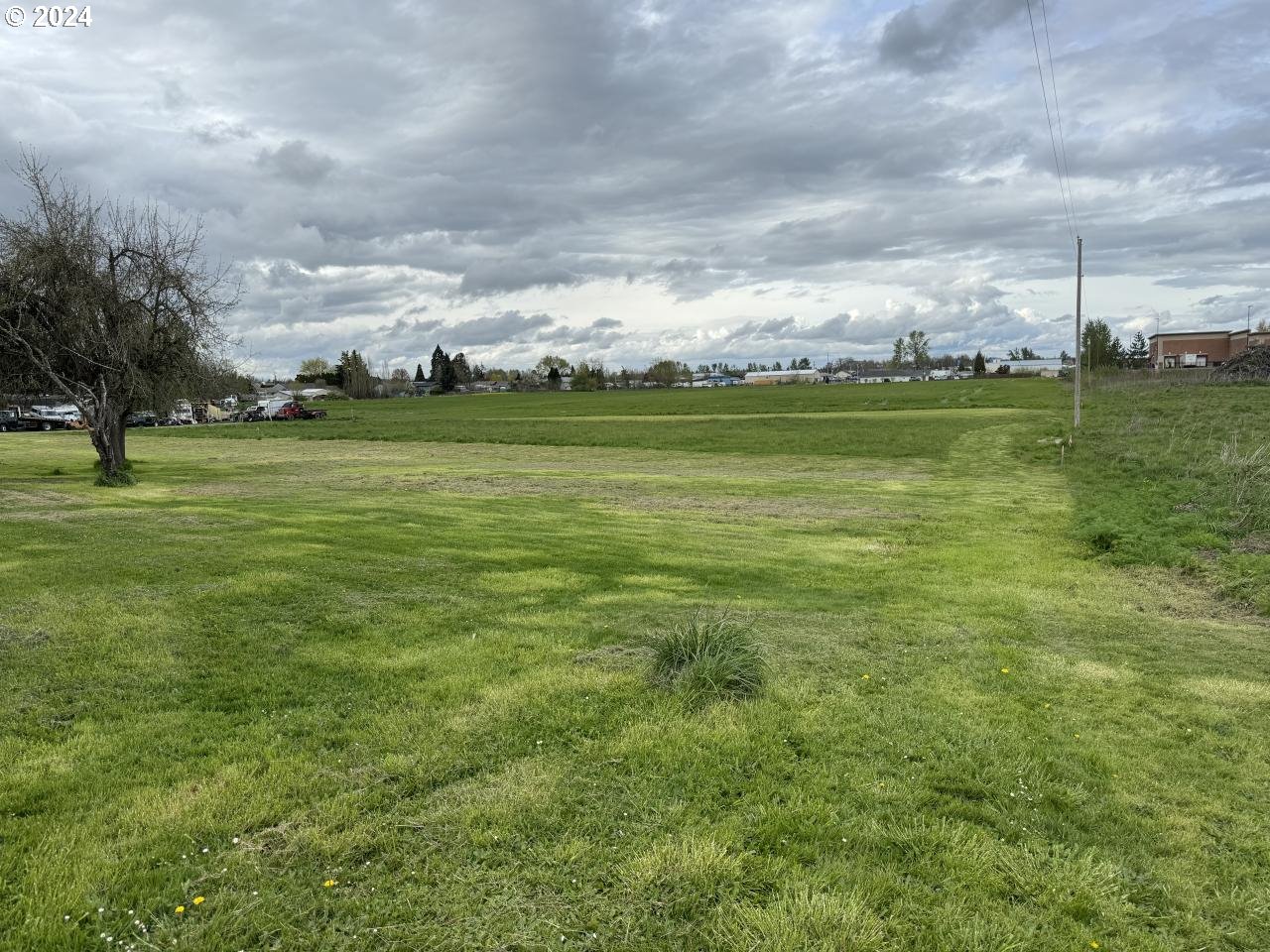 4055 SPICER DR, Albany, OR 97322