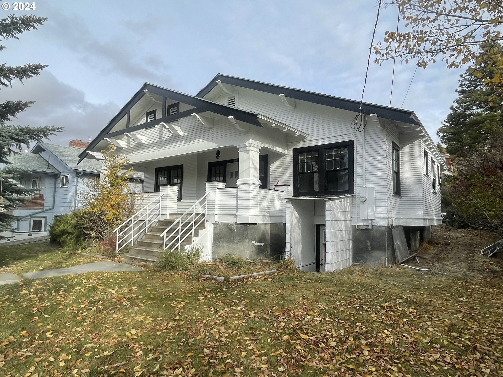 240 COURT ST, Heppner, OR 97836