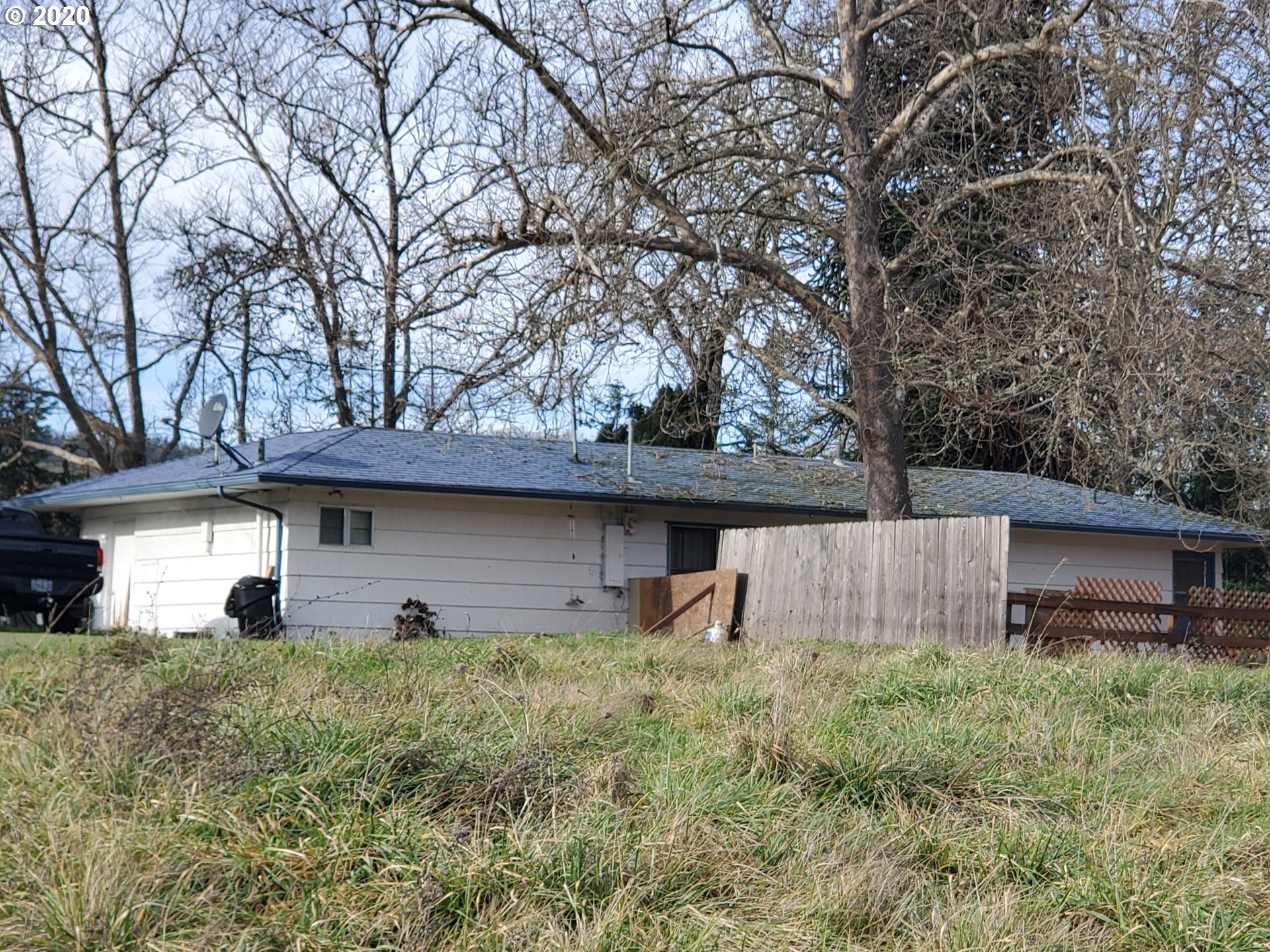 161 Vintage LN, MyrtleCreek, OR 97457