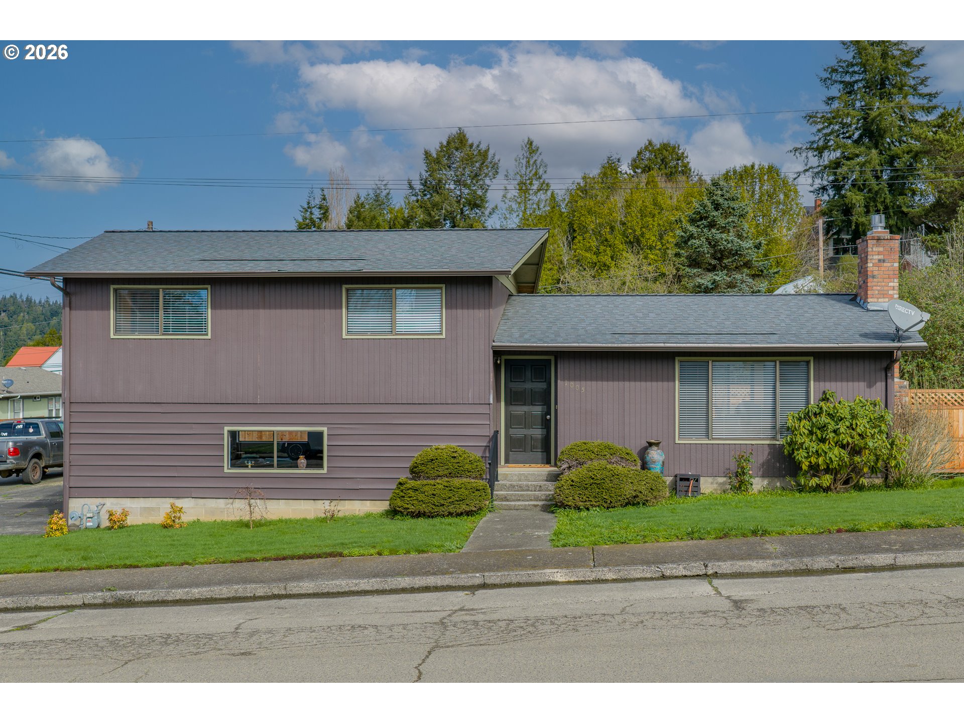 1005 MAPLE ST, MyrtlePoint, OR 97458
