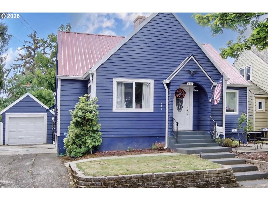 920 ACADEMY ST, Salem, OR 97301