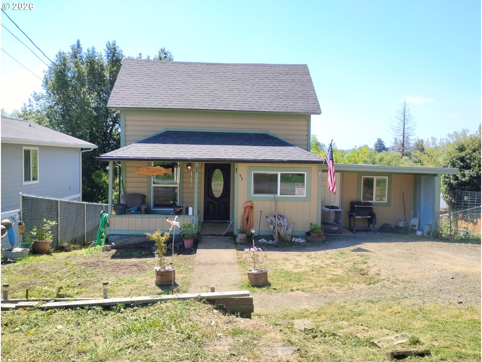 55 6TH ST, Coquille, OR 97423