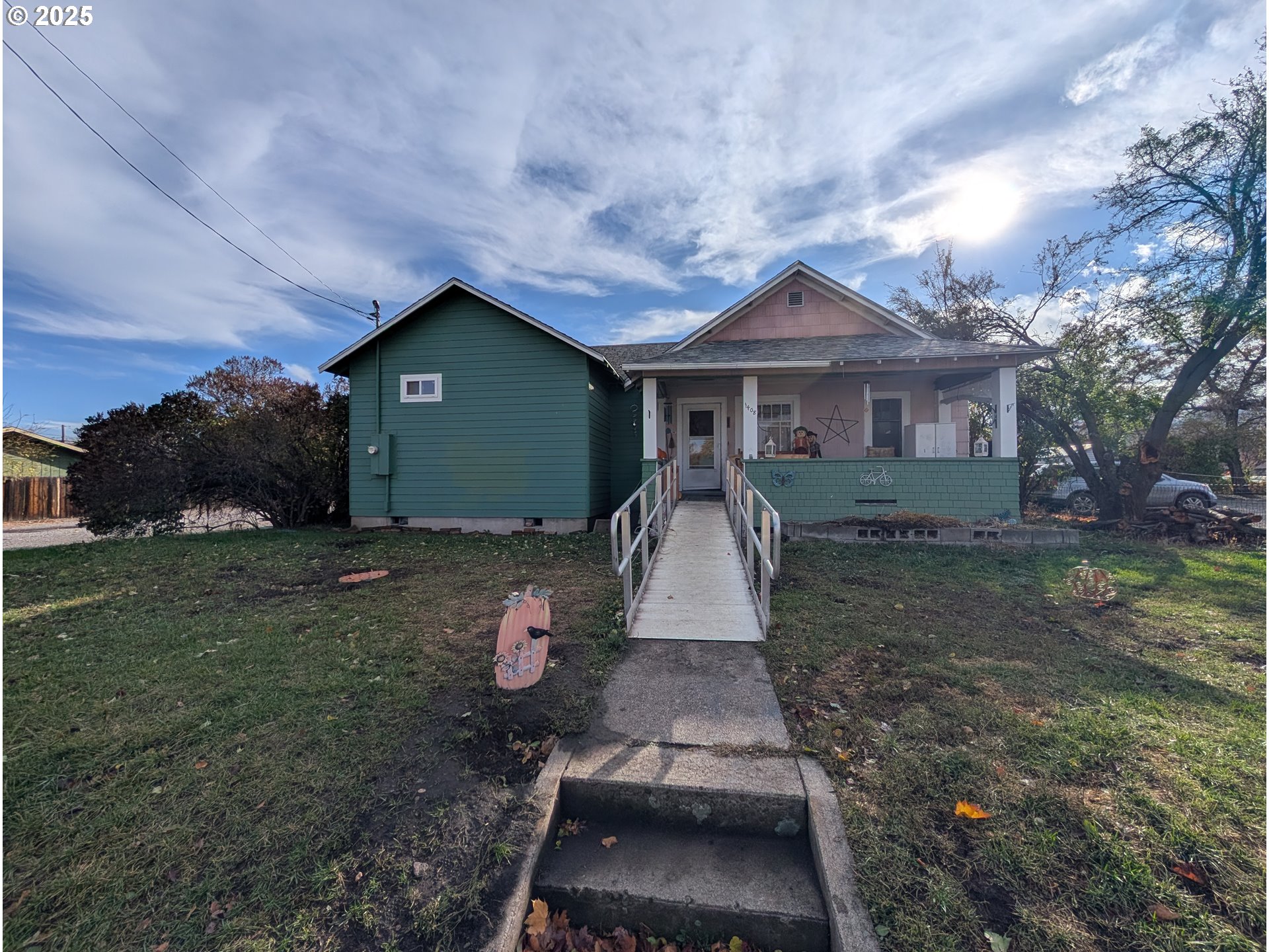 1408 T AVE, LaGrande, OR 97850