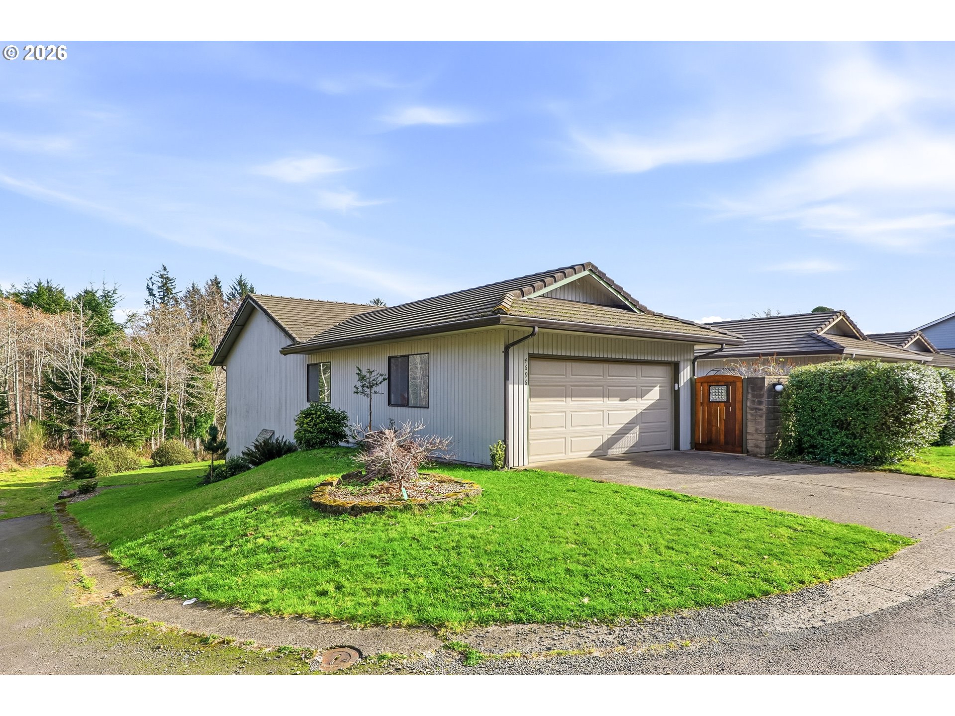 4696 WINDWARD PL, LincolnCity, OR 97367