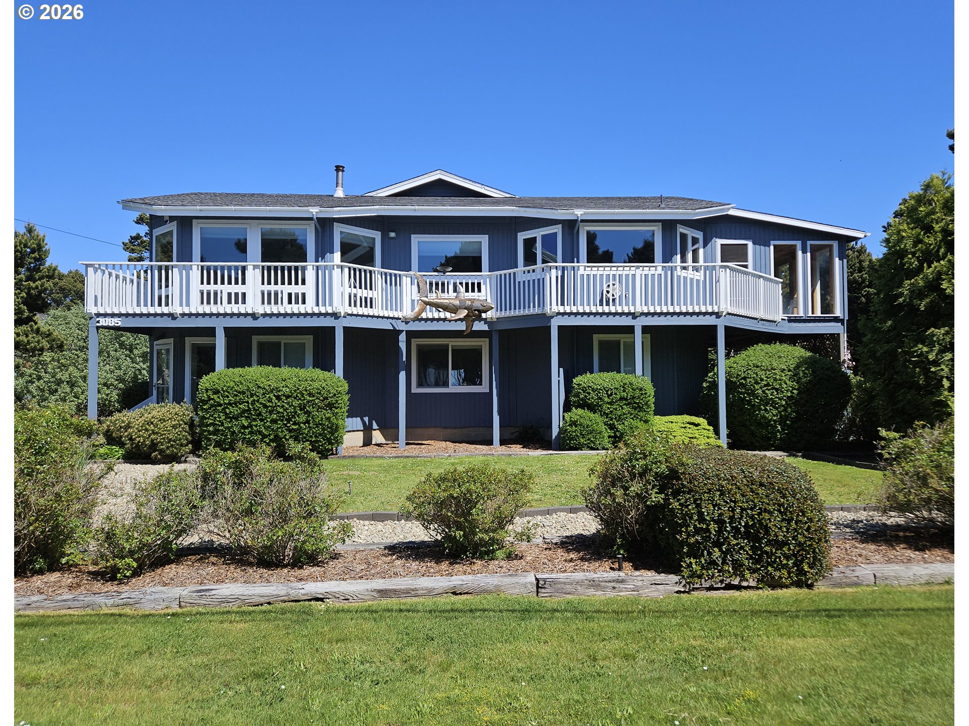 3085 BEACH LOOP DR, Bandon, OR 97411